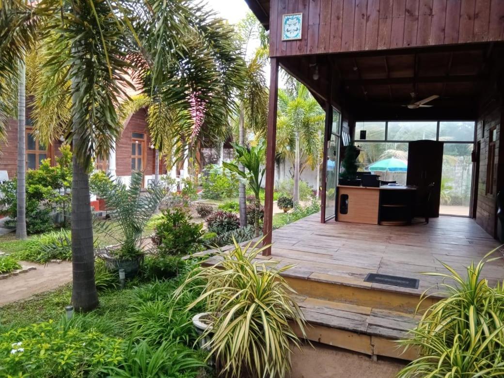 Elegant Green Beach Resort Trincomalee Eksteriør bilde
