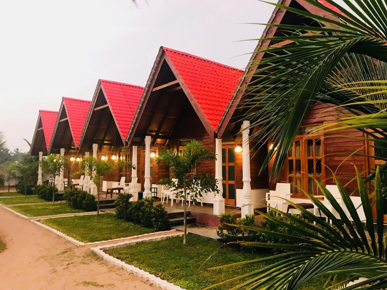 Elegant Green Beach Resort Trincomalee Eksteriør bilde